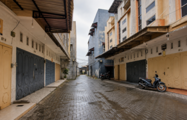 Rumah Daerah Krakatau Jl Pembangunan 2 ( Komplek )