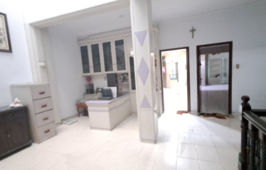 Villa  Exclusive Medan Plonia Komplek Taman Polonia