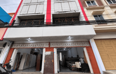 Ruko Gandeng Jalan Sutomo Ujung